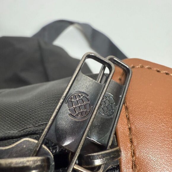 Royal Class Travel Duffel Bag Black Brown Faux Leather Handle Shoulder Strap - Picture 6 of 14